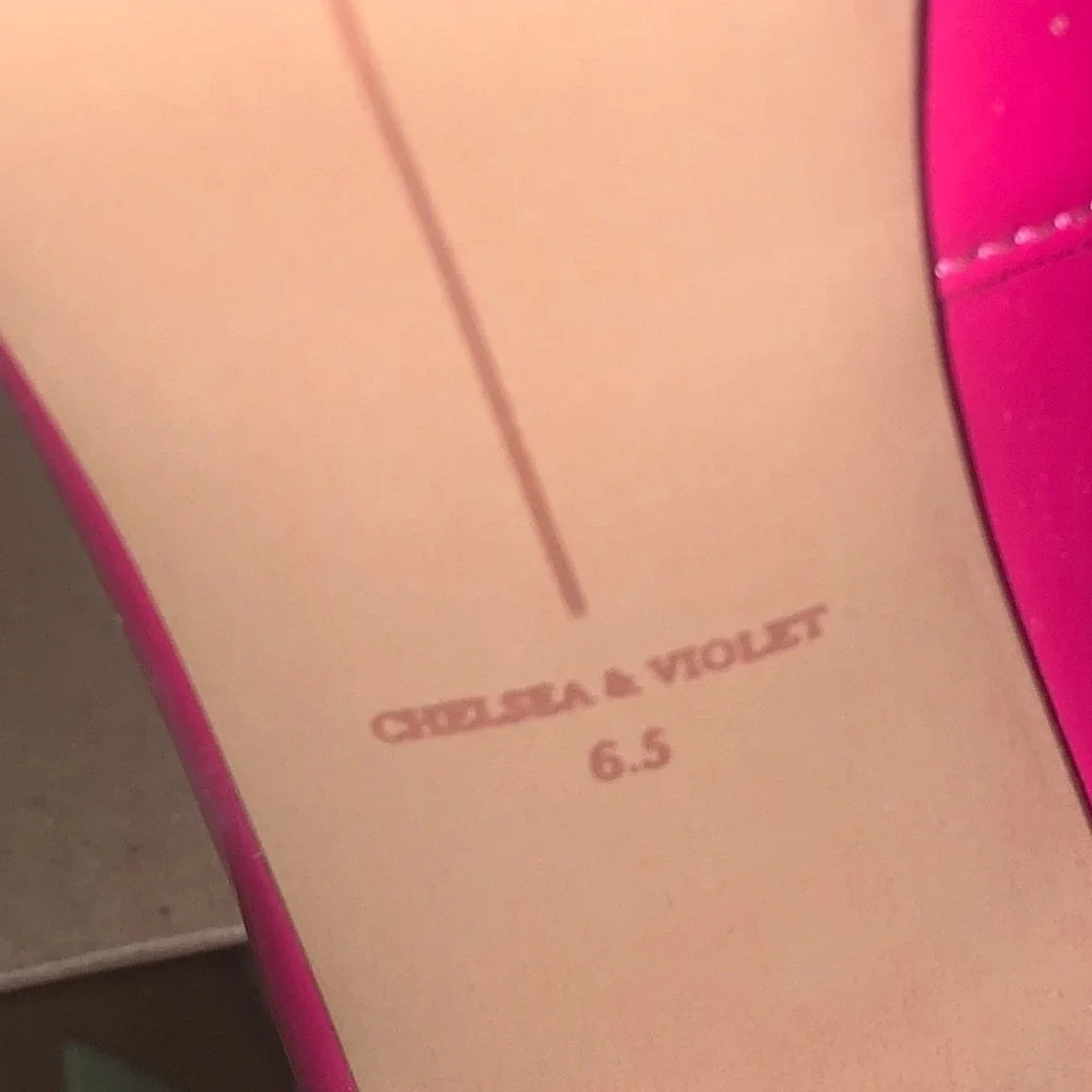 Chelsea & Violet Mia Pink Patent Ankle Strap Platform Block Heel Pumps Size 6.5